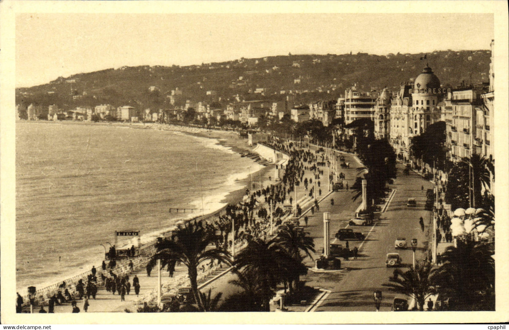 CPA Nice Les Hotels sur la Promenade des Anglais