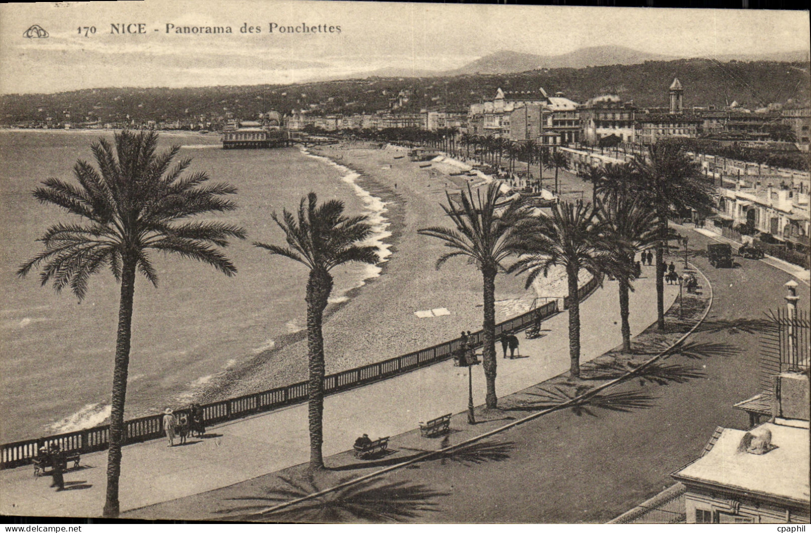 CPA Nice Panorama des Ponchettes
