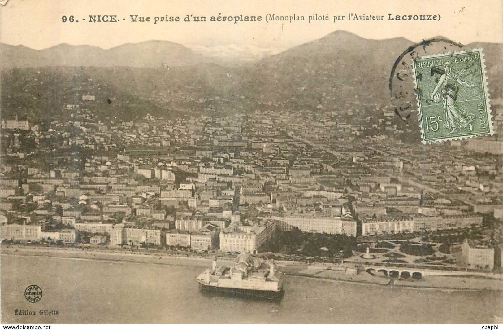 CPA Nice Vue prise d'un Aeroplane (Monoplan pilote par l'Aviateur Lacrouze)