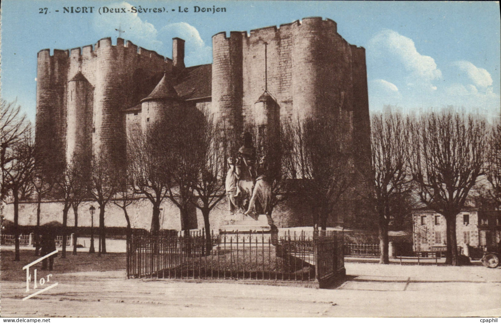 CPA Niort Le Donjon