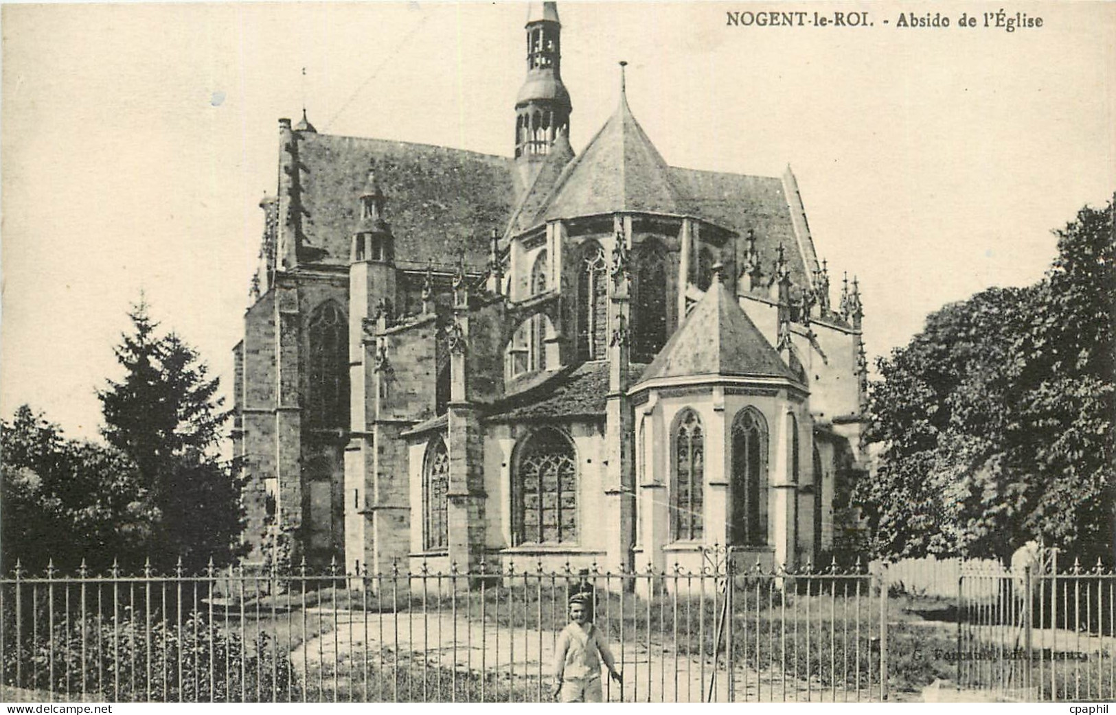 CPA Nogent le Roi Abside de l'Eglise