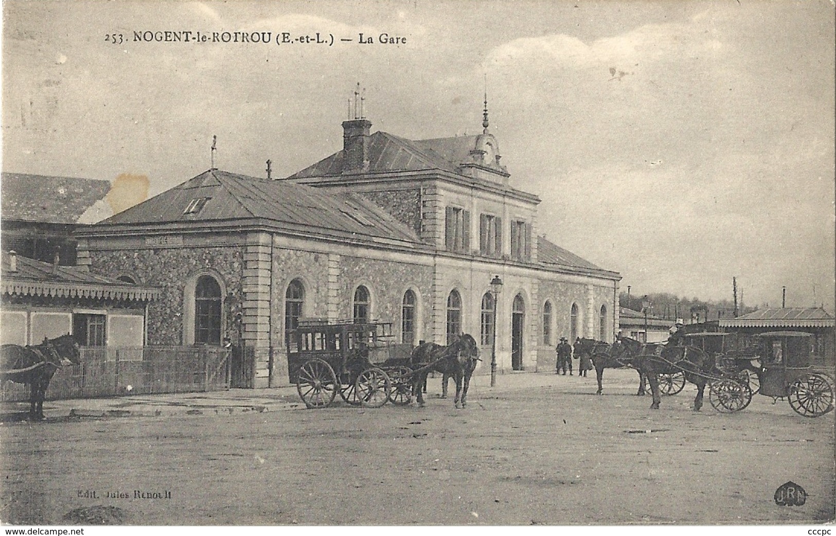 CPA Nogent-le-Rotrou La Gare