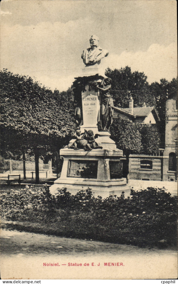 CPA Noisiel Statue De MENIER