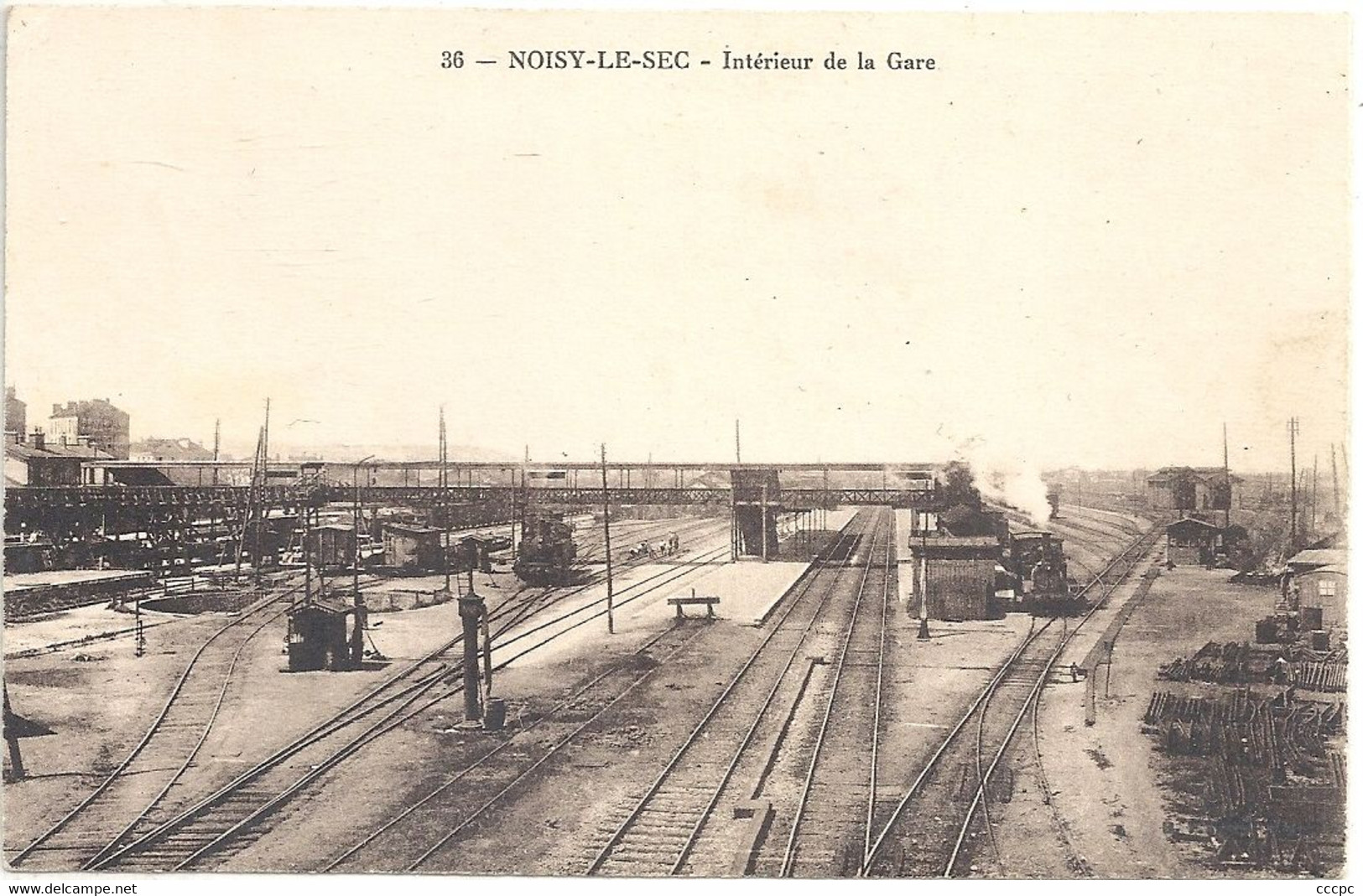CPA Noisy-le-Sec Intérieur de la Gare