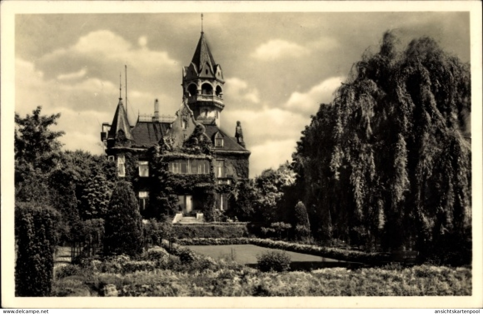 CPA Nordhausen in Thüringen, Meyenburg Museum, Außenansicht und Garten