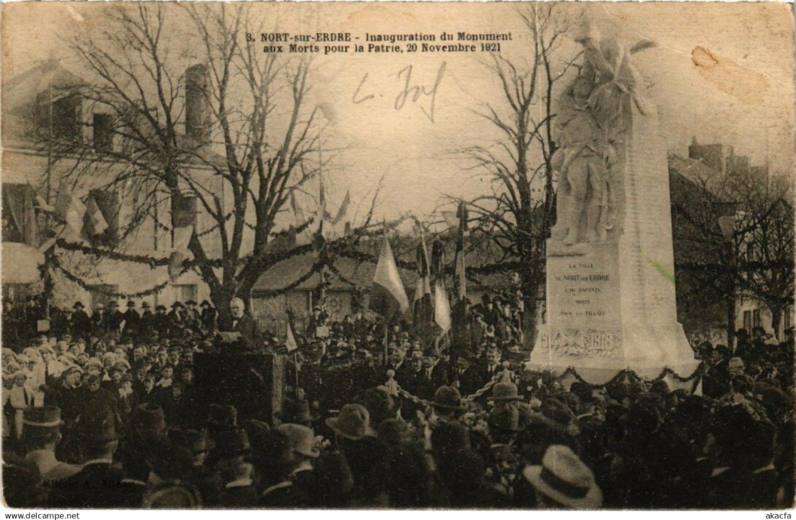 CPA NORT-sur-ERDRE Inaug du monument aux Morts (73116)