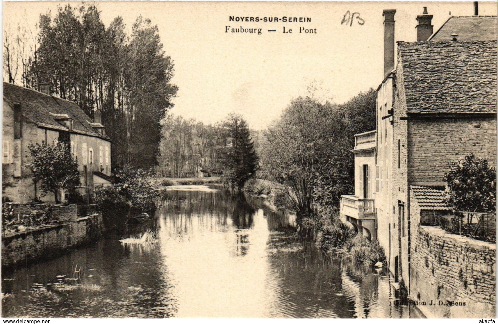 CPA NOYERS-sur-SEREIN - Faubourg - Le Pont (658674)