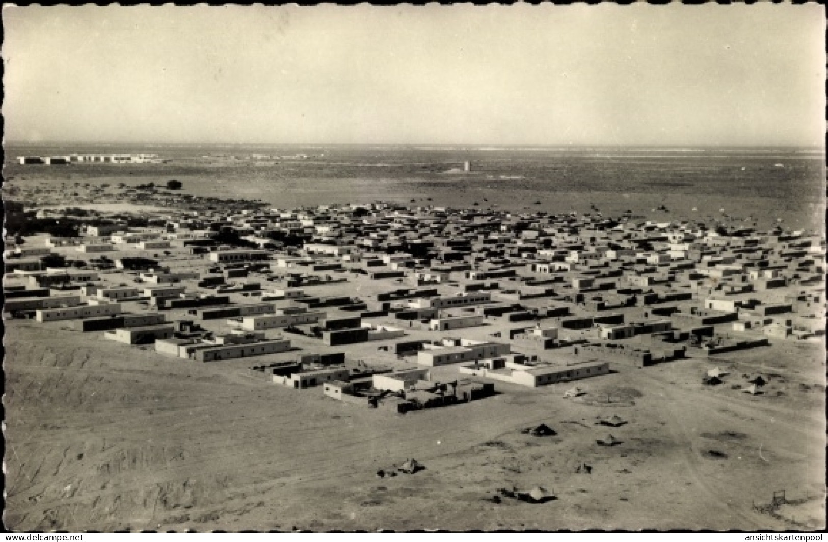 CPA Nuakschott Mauretanien, Ort aus der Vogelschau gesehen, Ksar