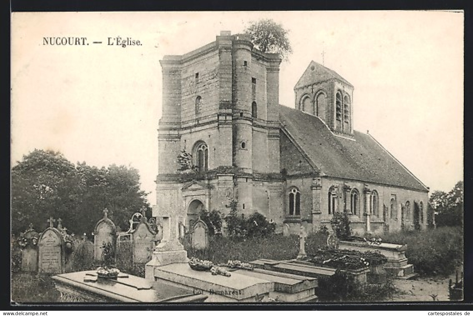 CPA Nucourt, L`Eglise
