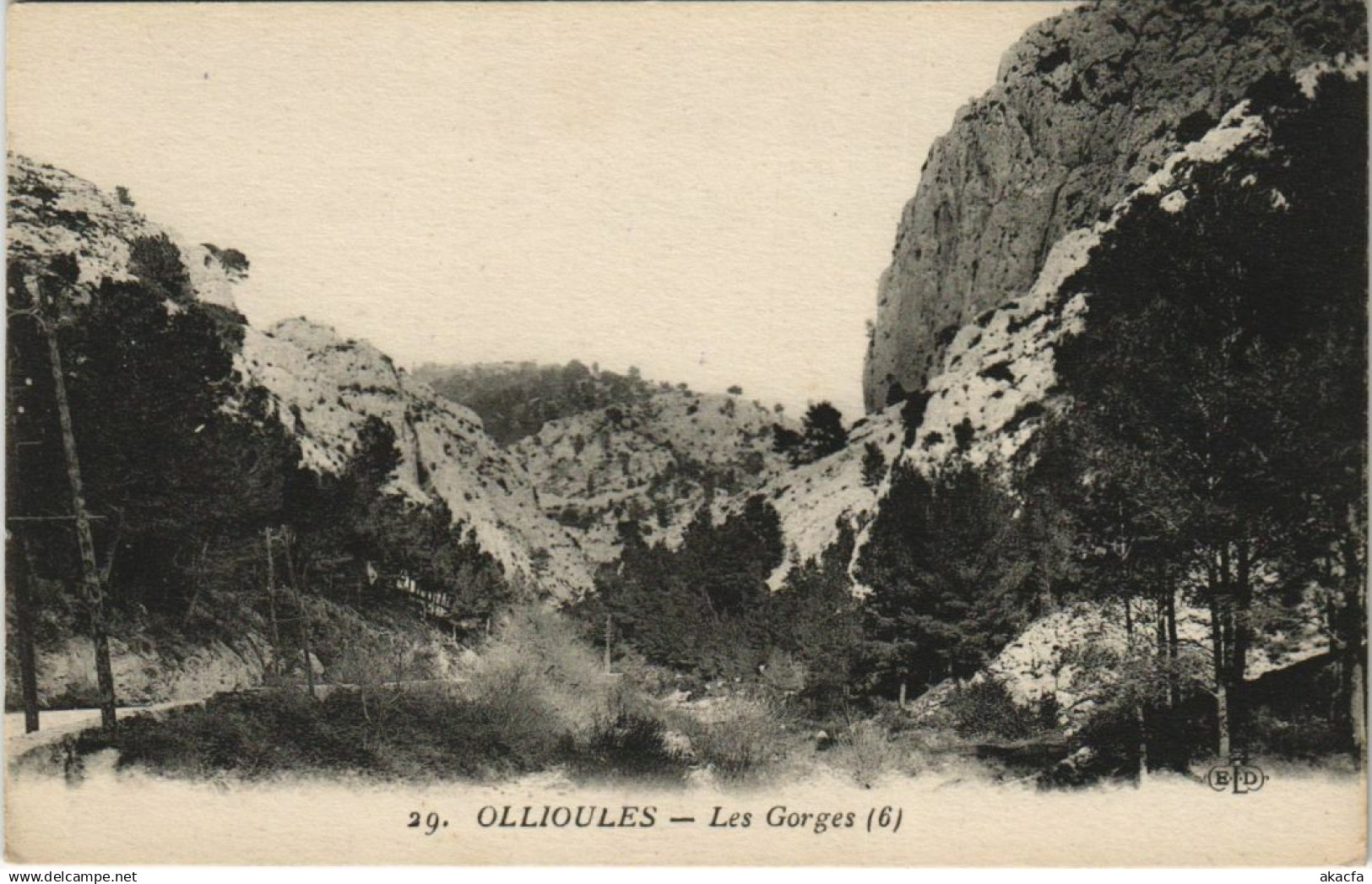 CPA OLLIOULES Les Gorges (1112248)