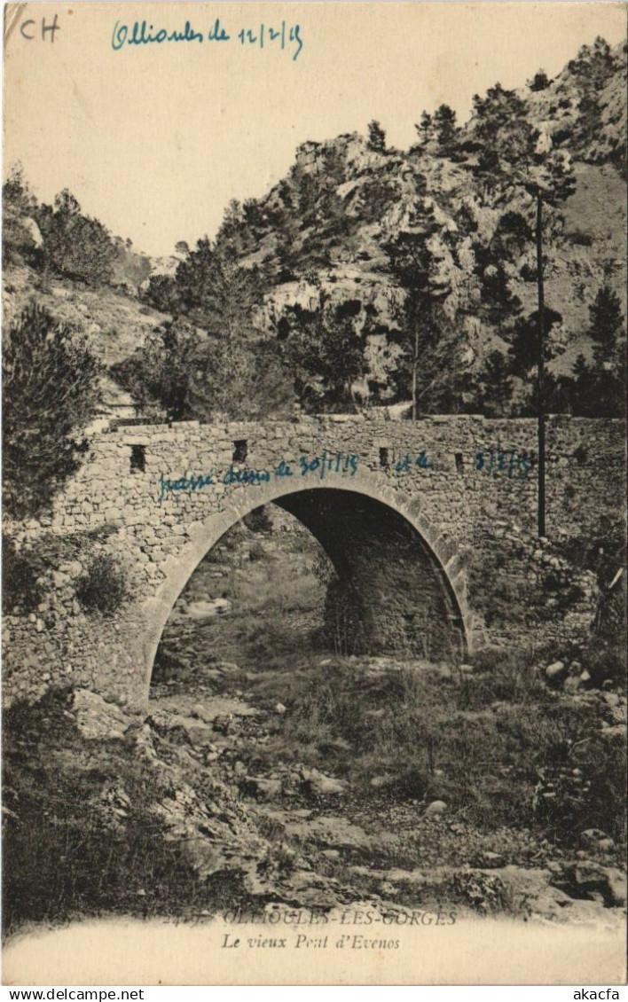 CPA OLLIOULES Ollioules-les-Gorges - Le Vieux Pont d'Evenos (1113162)