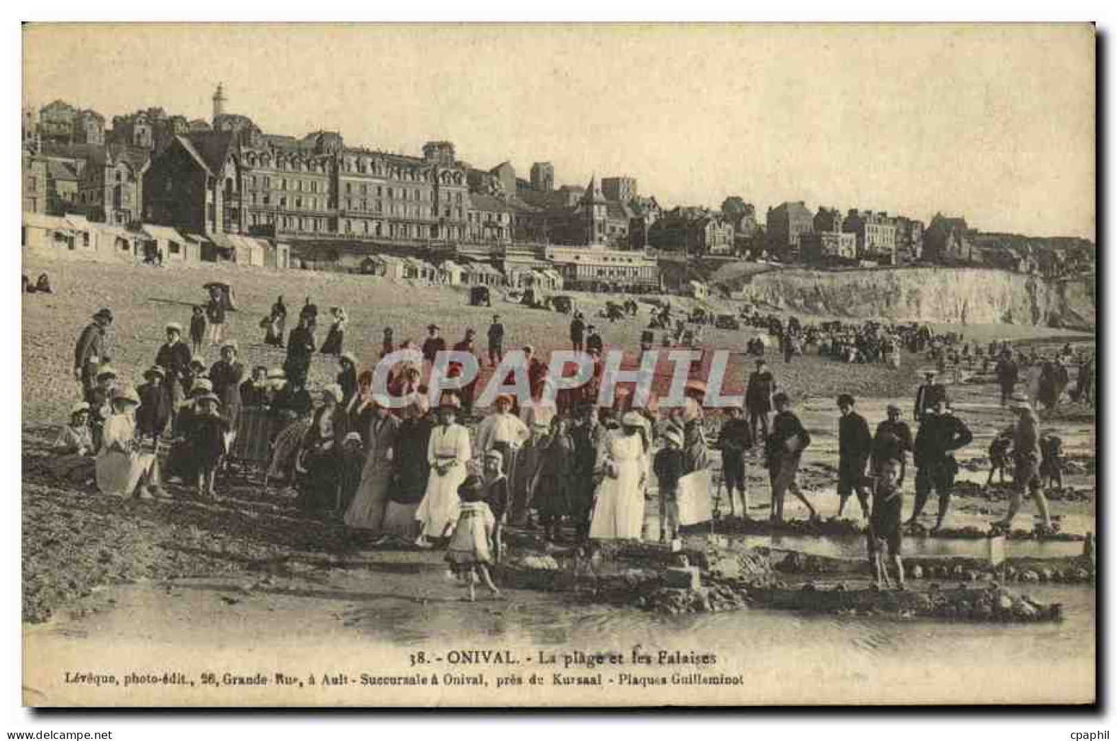 CPA Onival La Plage Et les Falaises