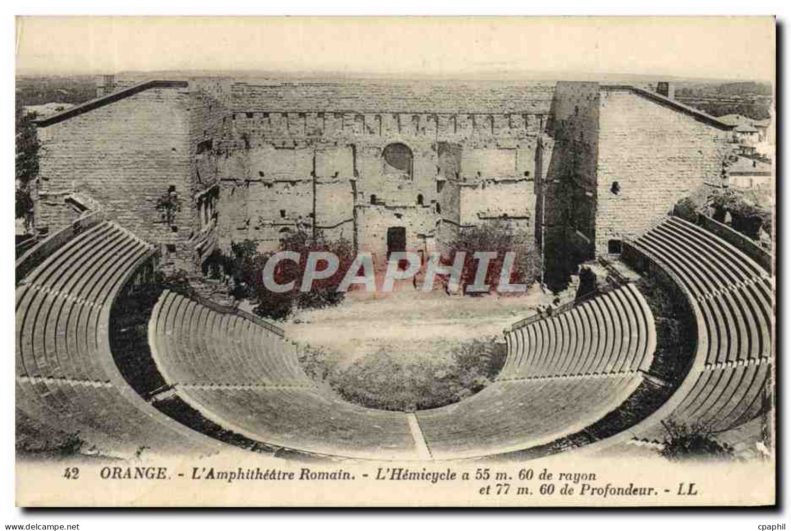 CPA Orange L'Amphitheatre Romain L'Hemicycle
