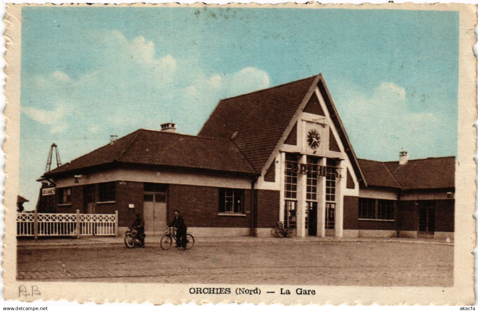 CPA ORCHIES - La Gare (513482)