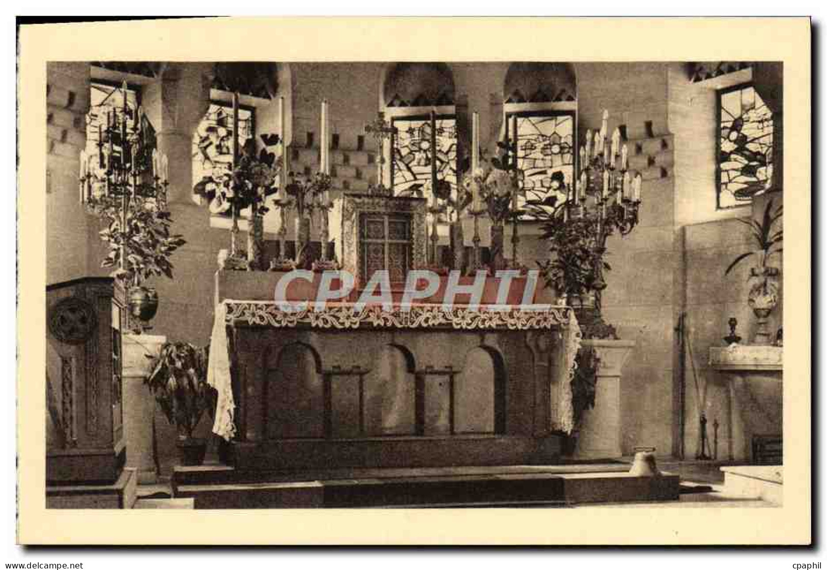 CPA Ossuaire et Phare de Douaumont Chapelle Catholique Chapelle catholique Militaria