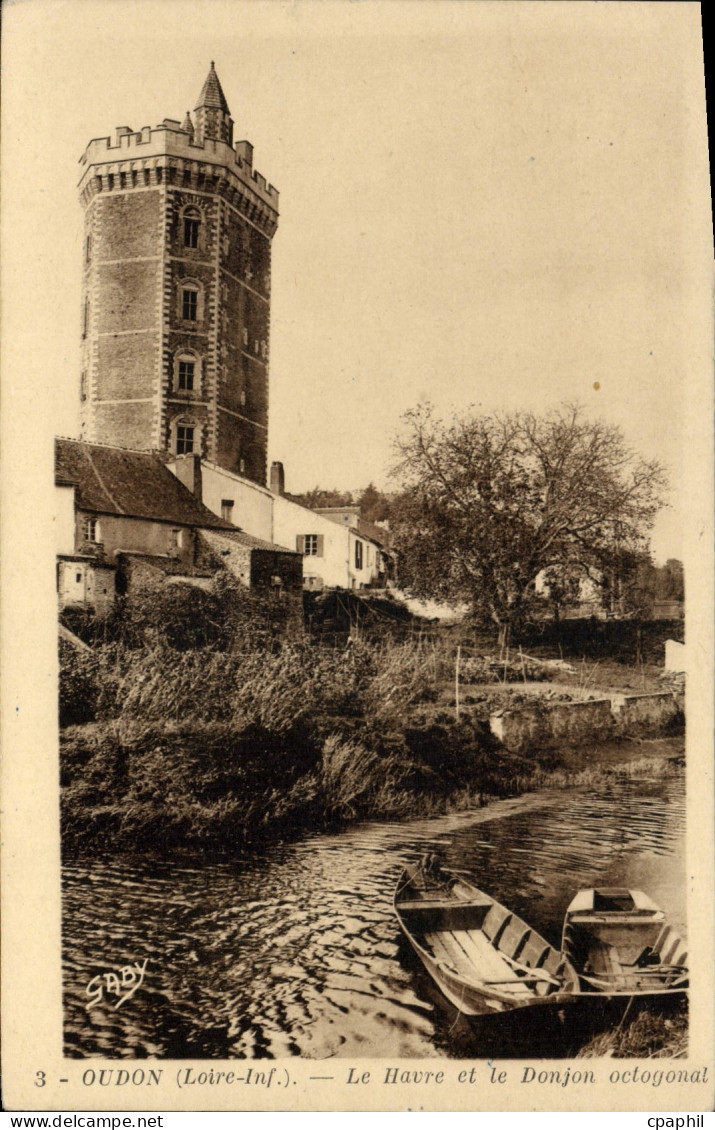 CPA Oudon Loire Inf Le Havre et le Donjon octogonal