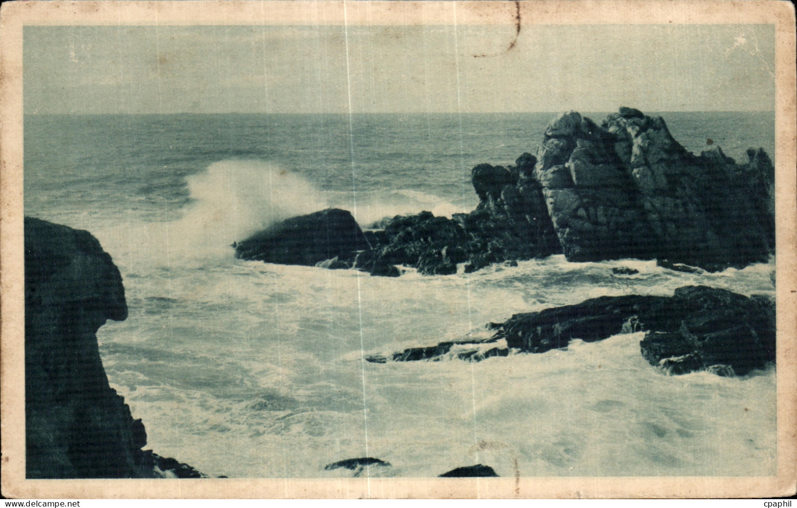 CPA Ouessant (Finister) Rochers de Creach