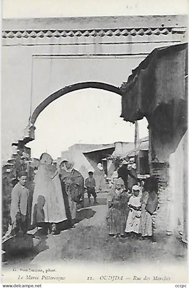 CPA Oujda Rue des Marchés