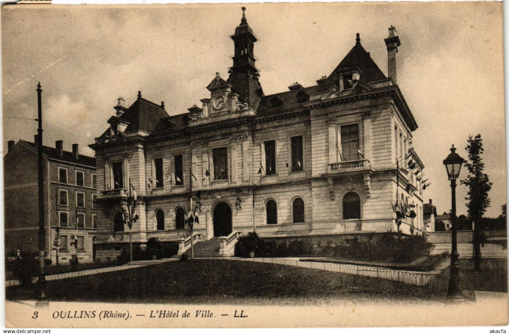 CPA OULLINS - L'Hotel de Ville (692981)
