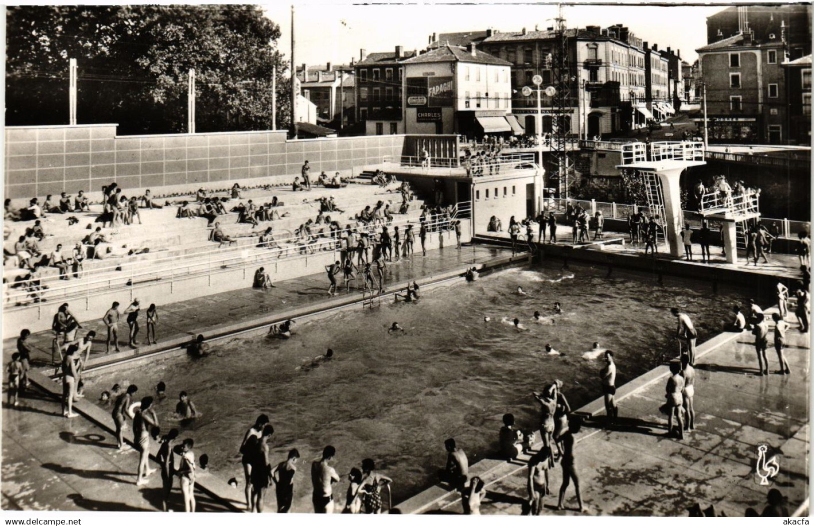 CPA OULLINS - La Piscine et la Carrefour du Pont d'Oullins (367485)