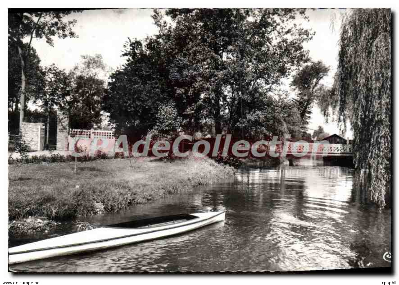 CPA Pacy Sur Eure Bords De I'Eure