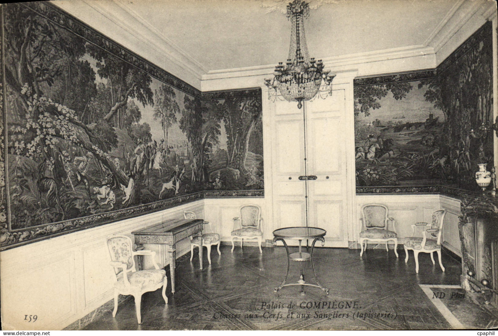 CPA Palais de Compiegne