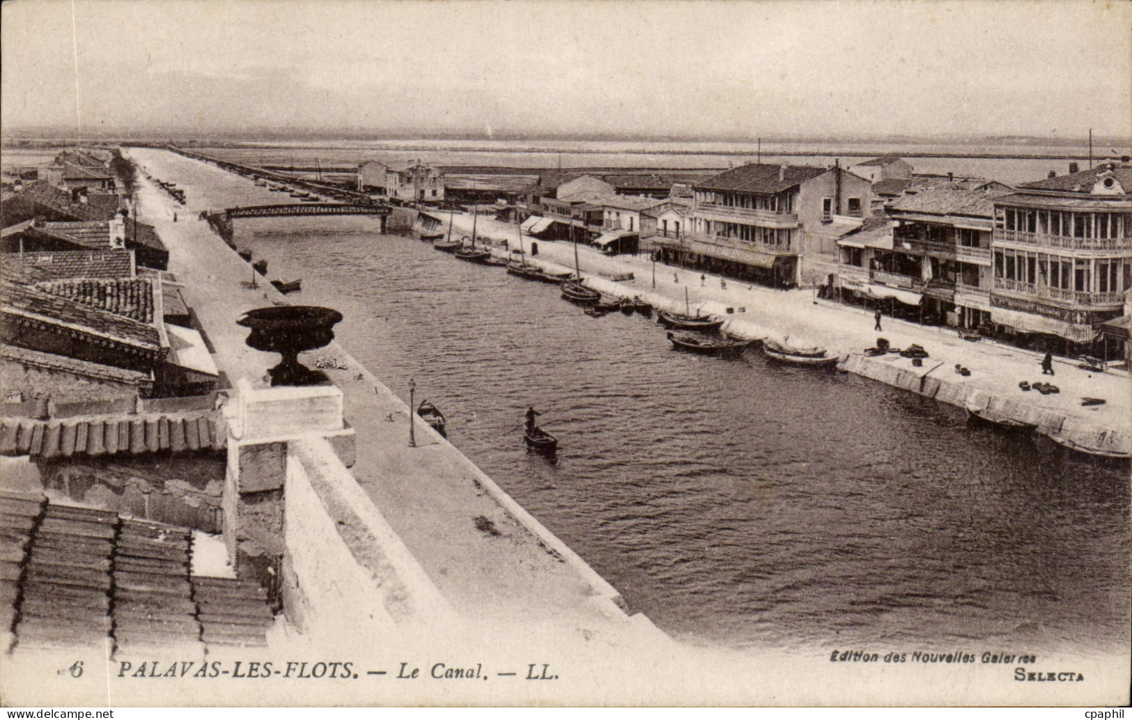 CPA Palavas les Flots Le canal