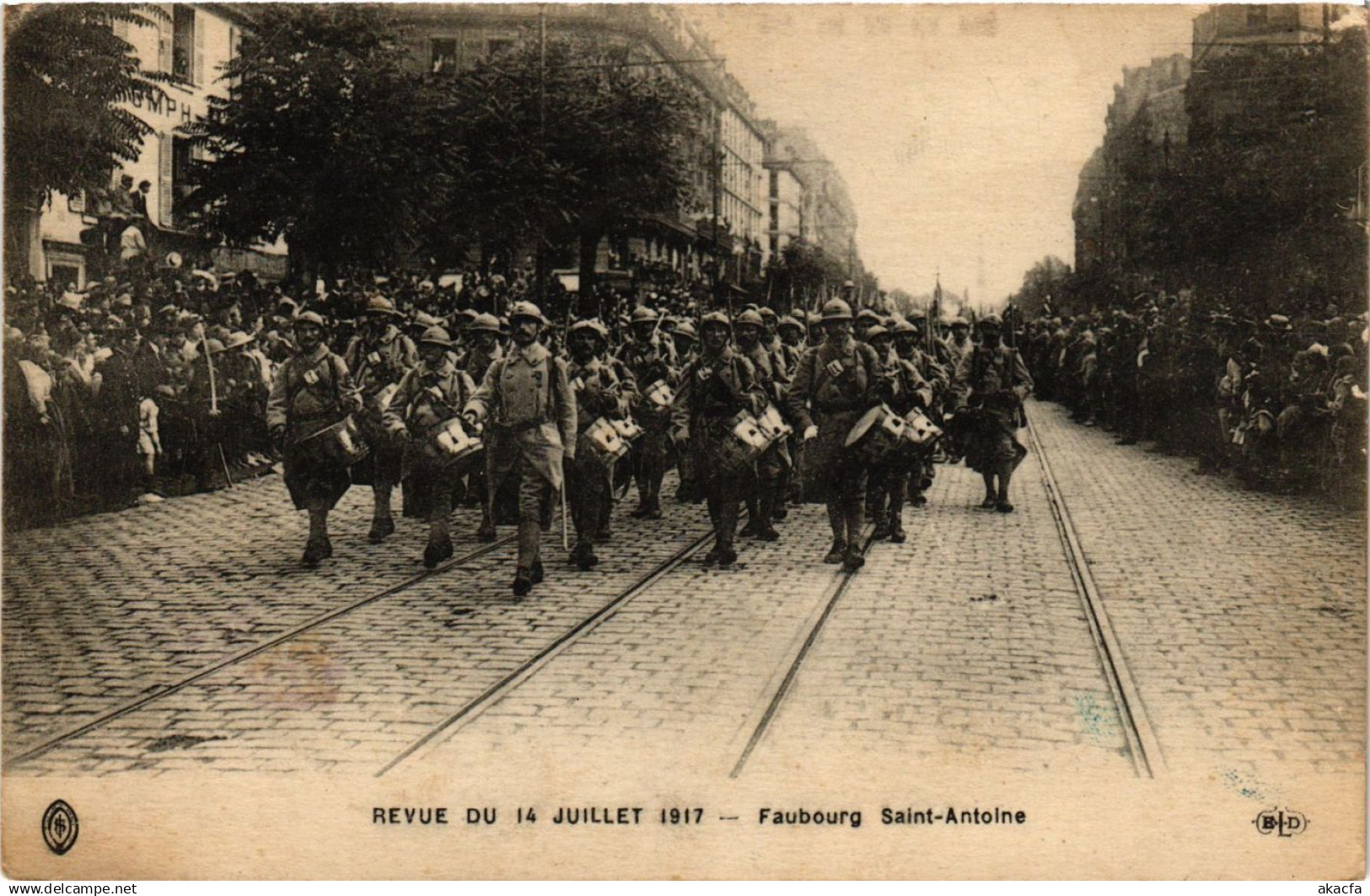 CPA Paris 11e Paris-Revue du 14 juillet 1917, Faubourg Saint-Antoine (313595)