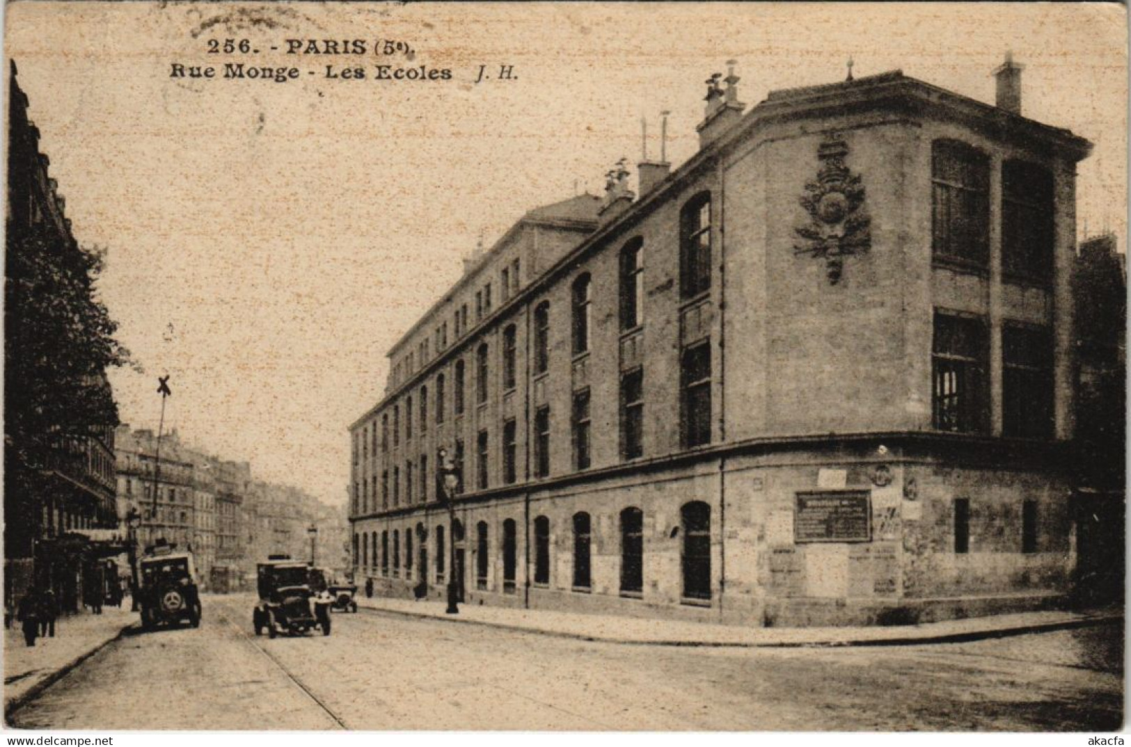 CPA PARIS 5e - Rue Monge - Les Ecoles (55042)