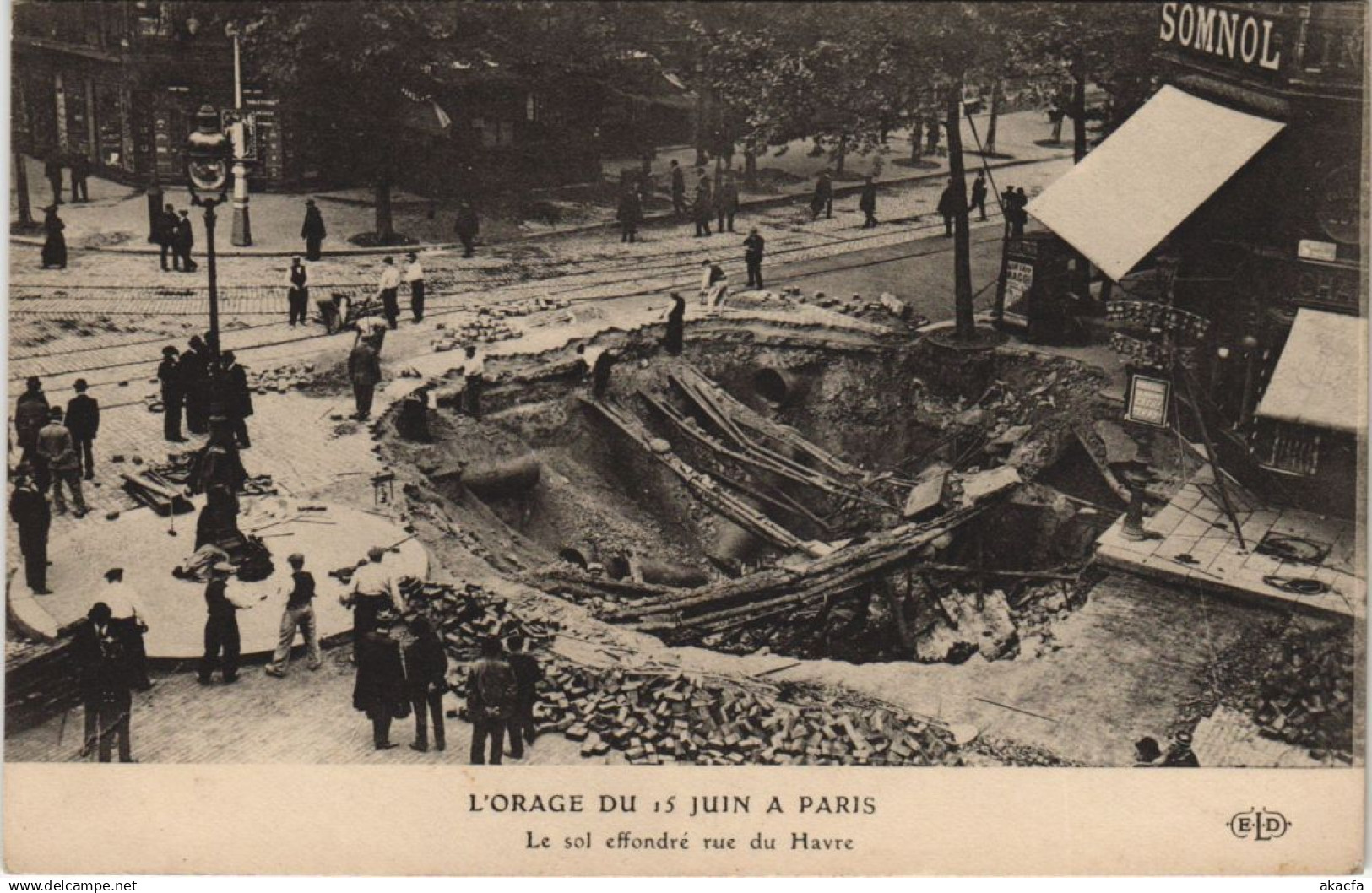 CPA PARIS 8e - L'Orange du 15 Juin a Paris (52966)