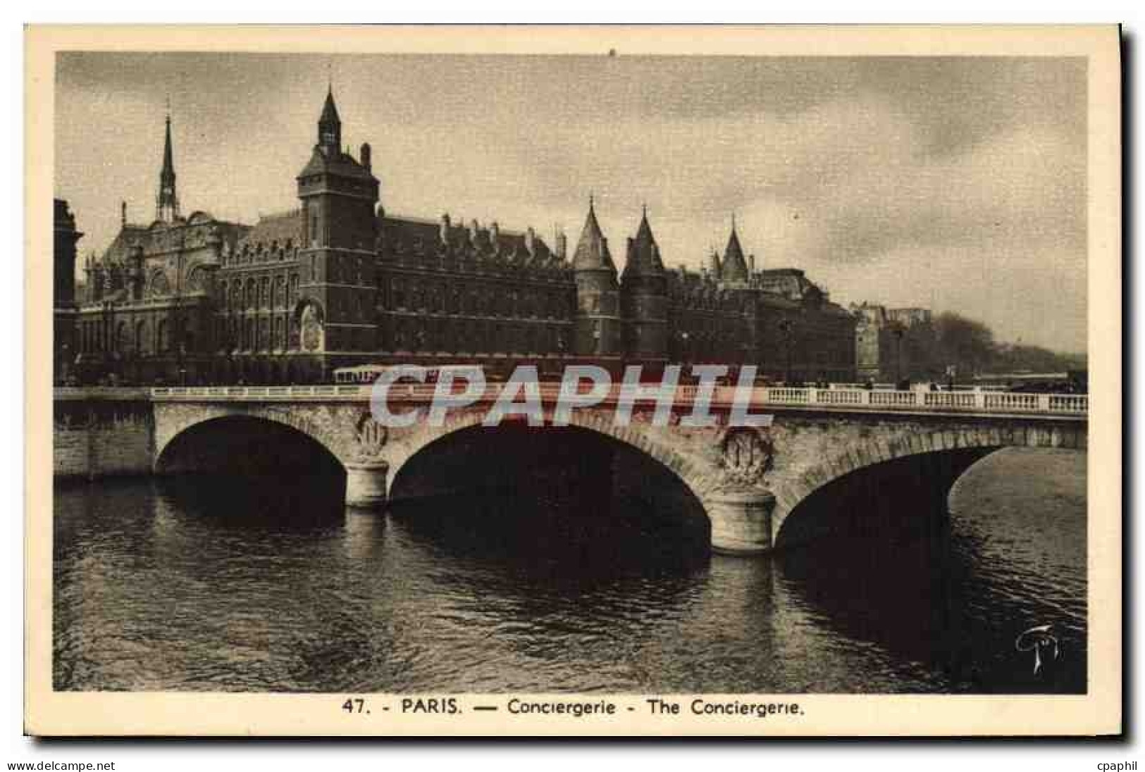 CPA Paris Conciergerie
