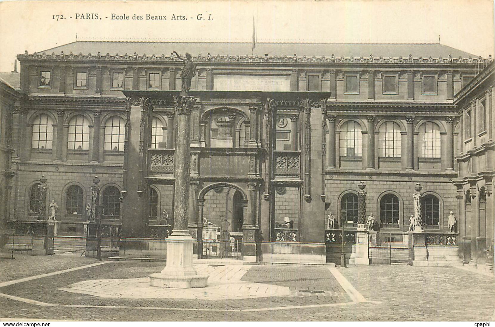 CPA Paris Ecole des Beaux Arts