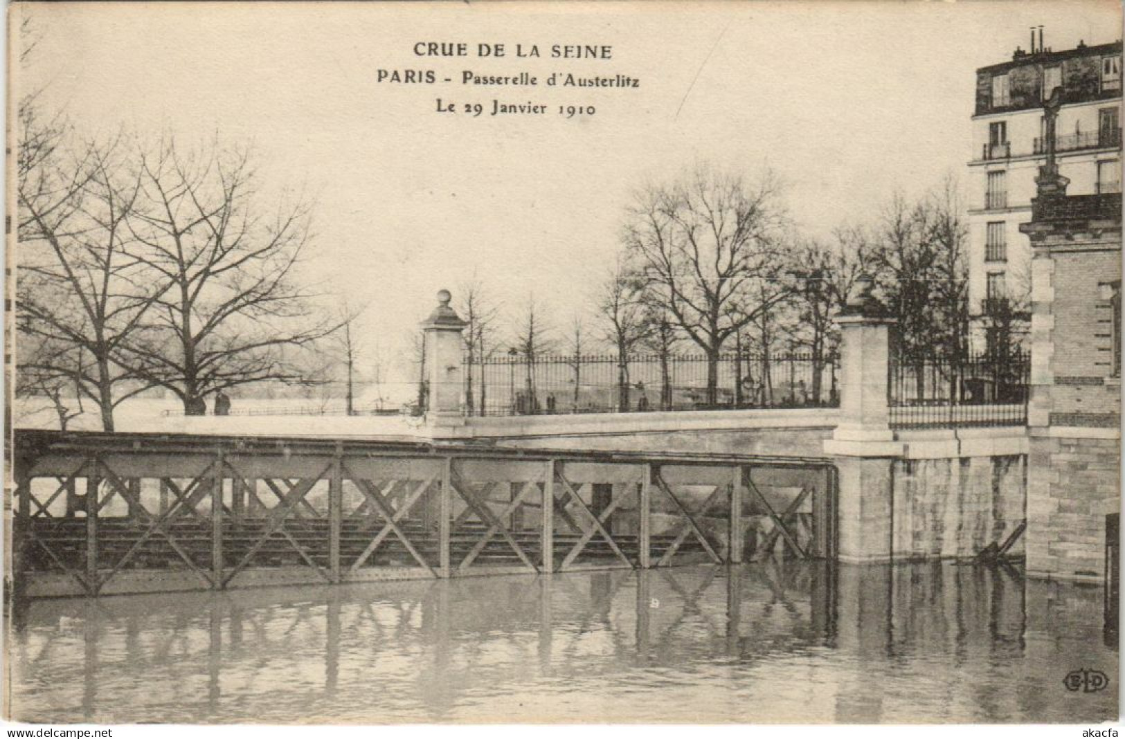 CPA PARIS Inondation, Flood Passerelle du Métro Austerlitz (37598)