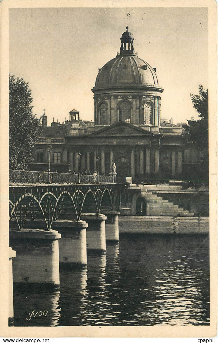 CPA Paris l'Institut de France