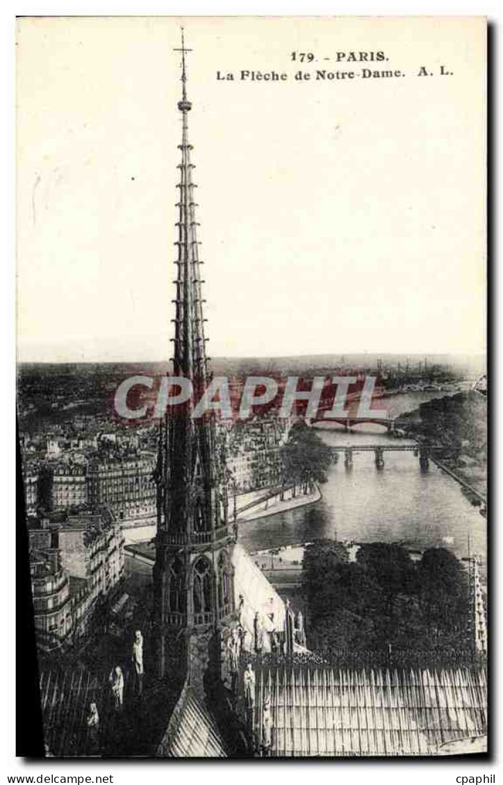 CPA Paris La Fleche de Notre Dame