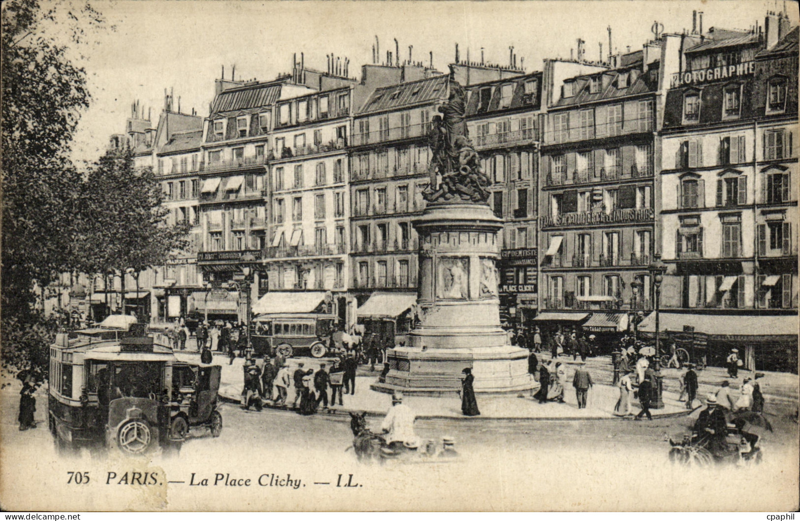 CPA Paris La Place Clichy