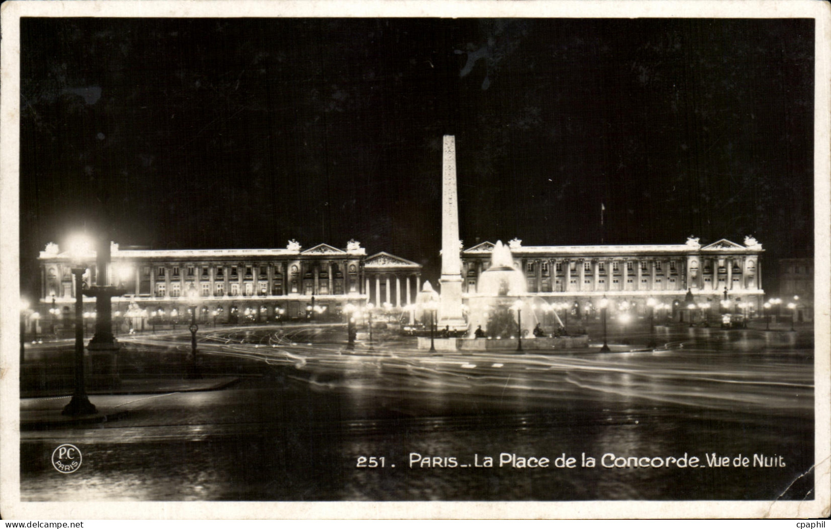 CPA Paris La Place de la Concorde Vue de Nuit