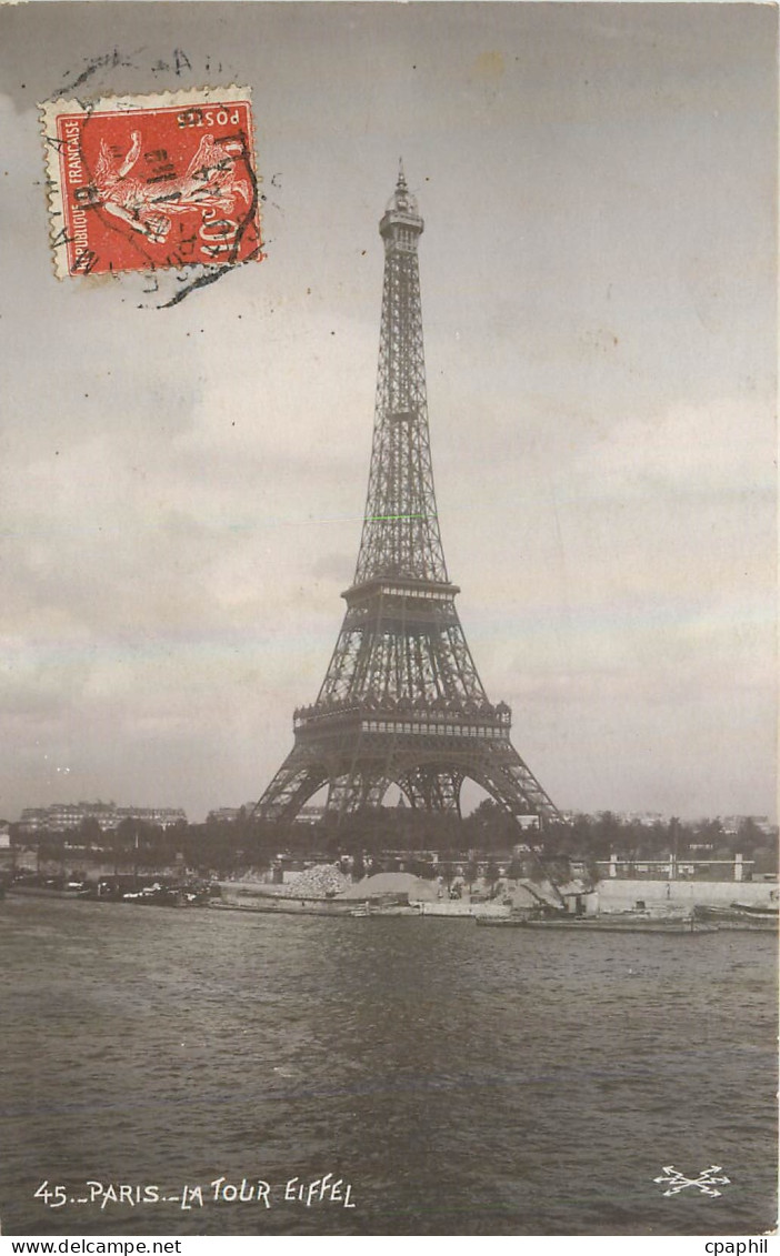 CPA Paris La Tour Eiffel