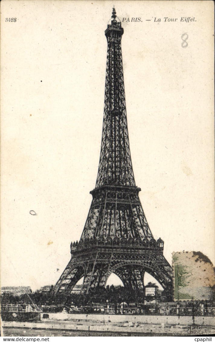 CPA Paris La Tour Eiffel