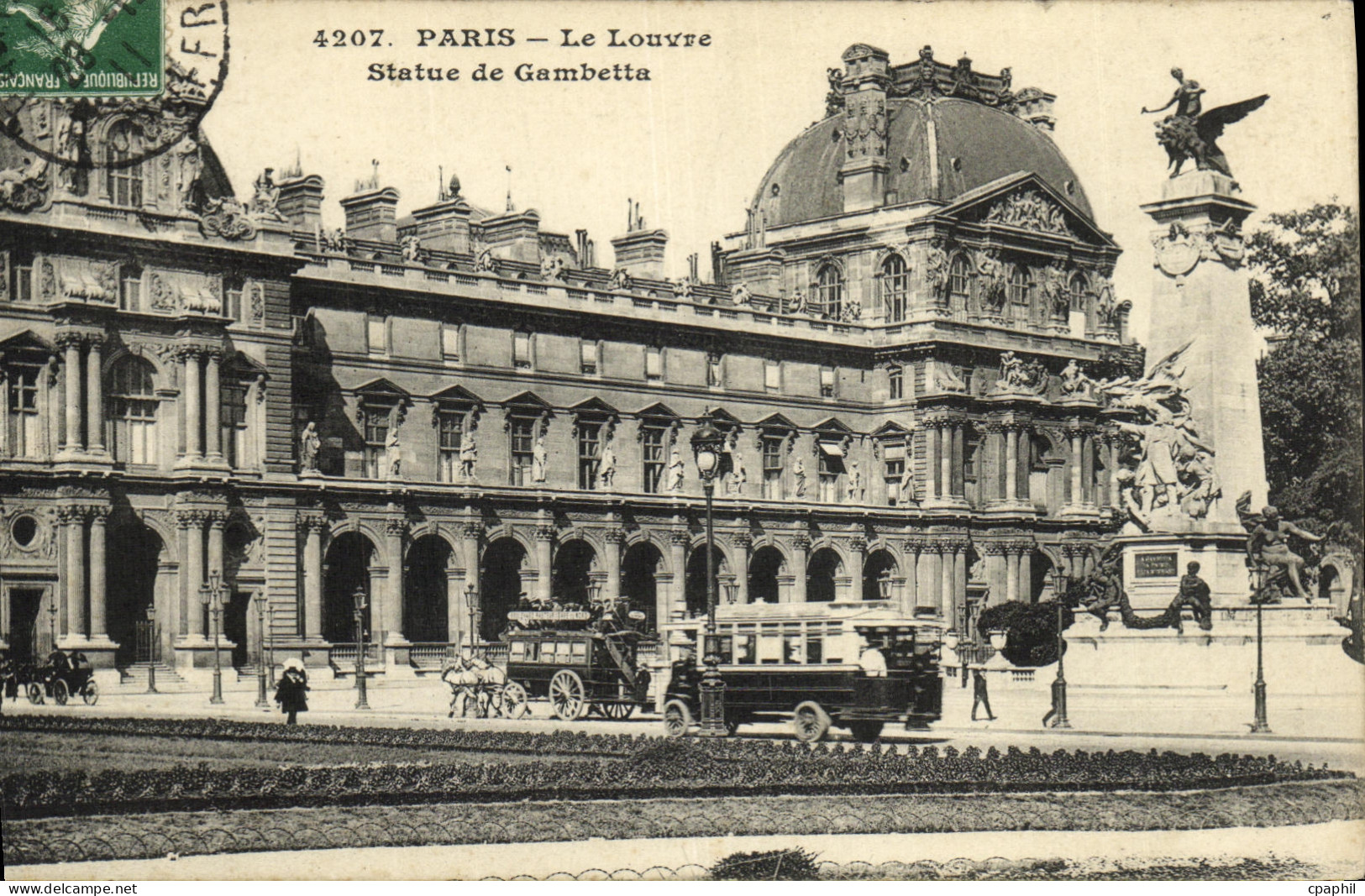 CPA Paris Le Louvre Statue de Gambetta