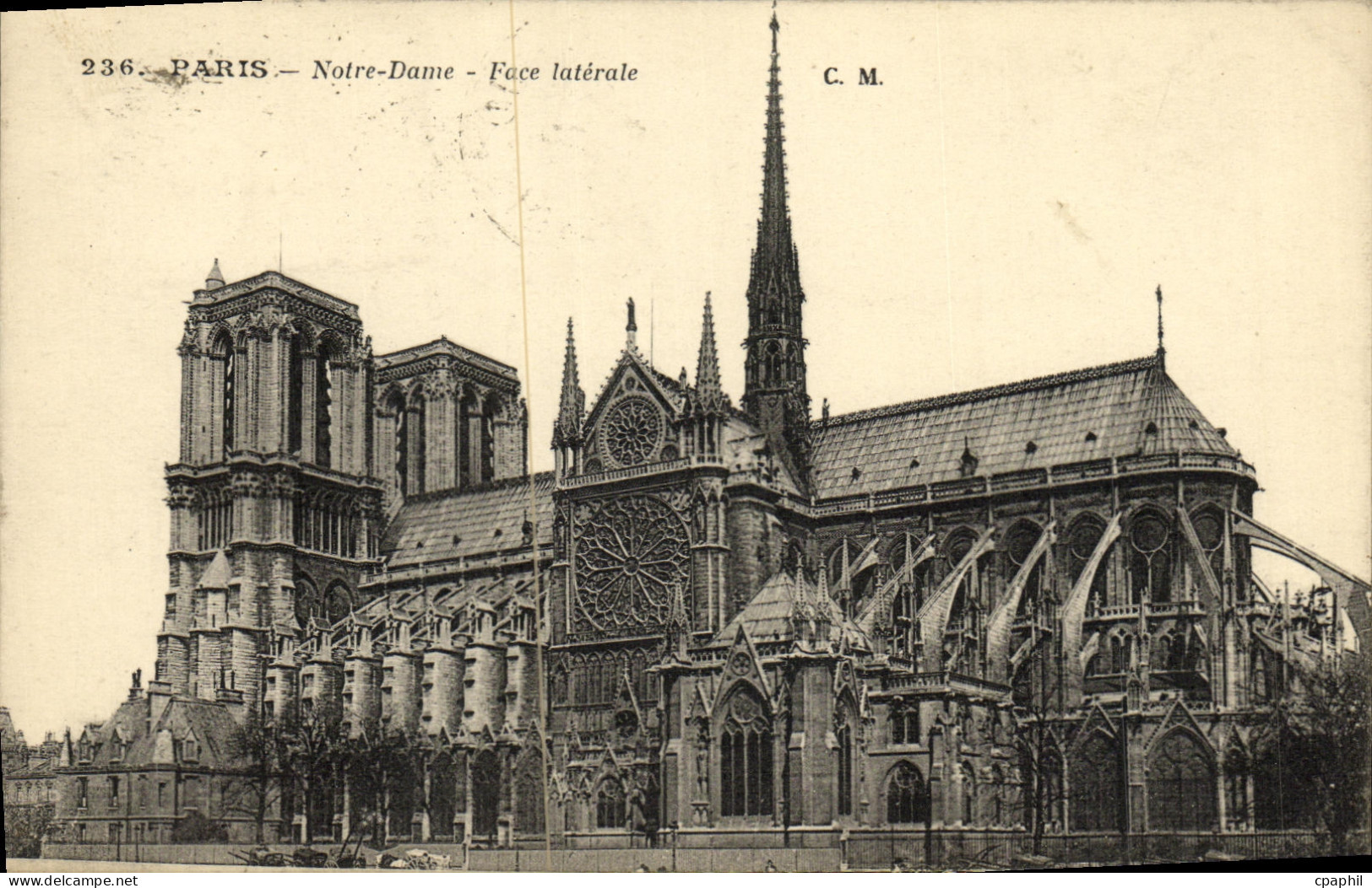 CPA Paris Notre Dame Face Laterale