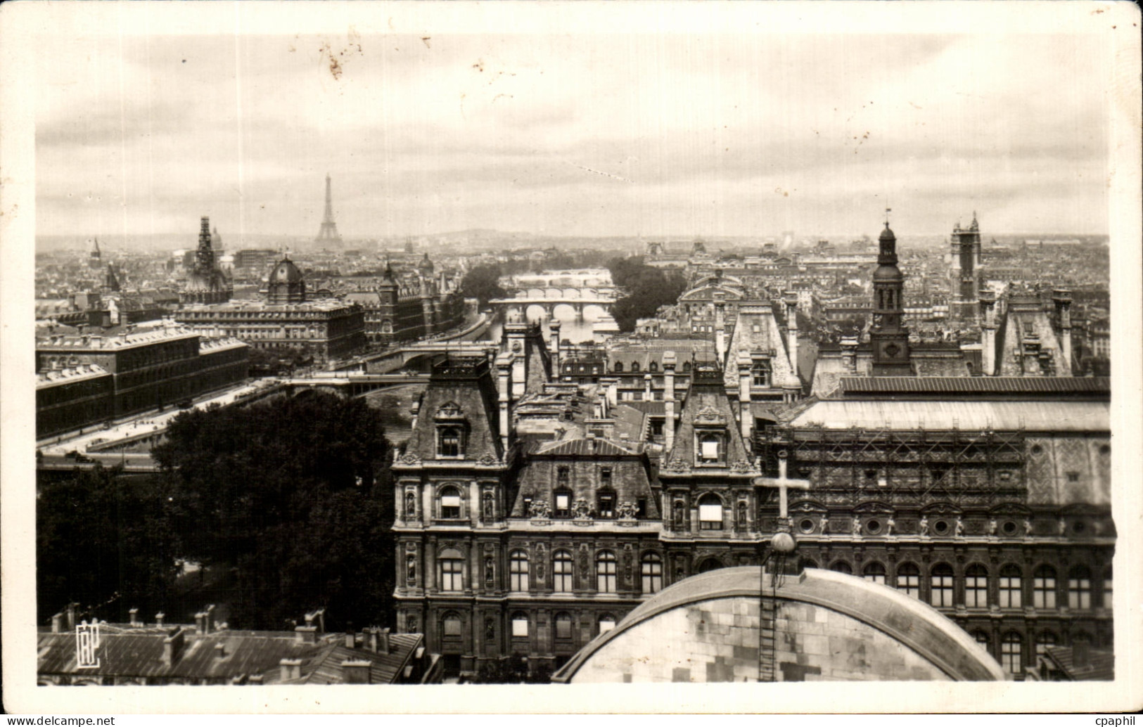 CPA Paris Panorama Des Huit Ponts