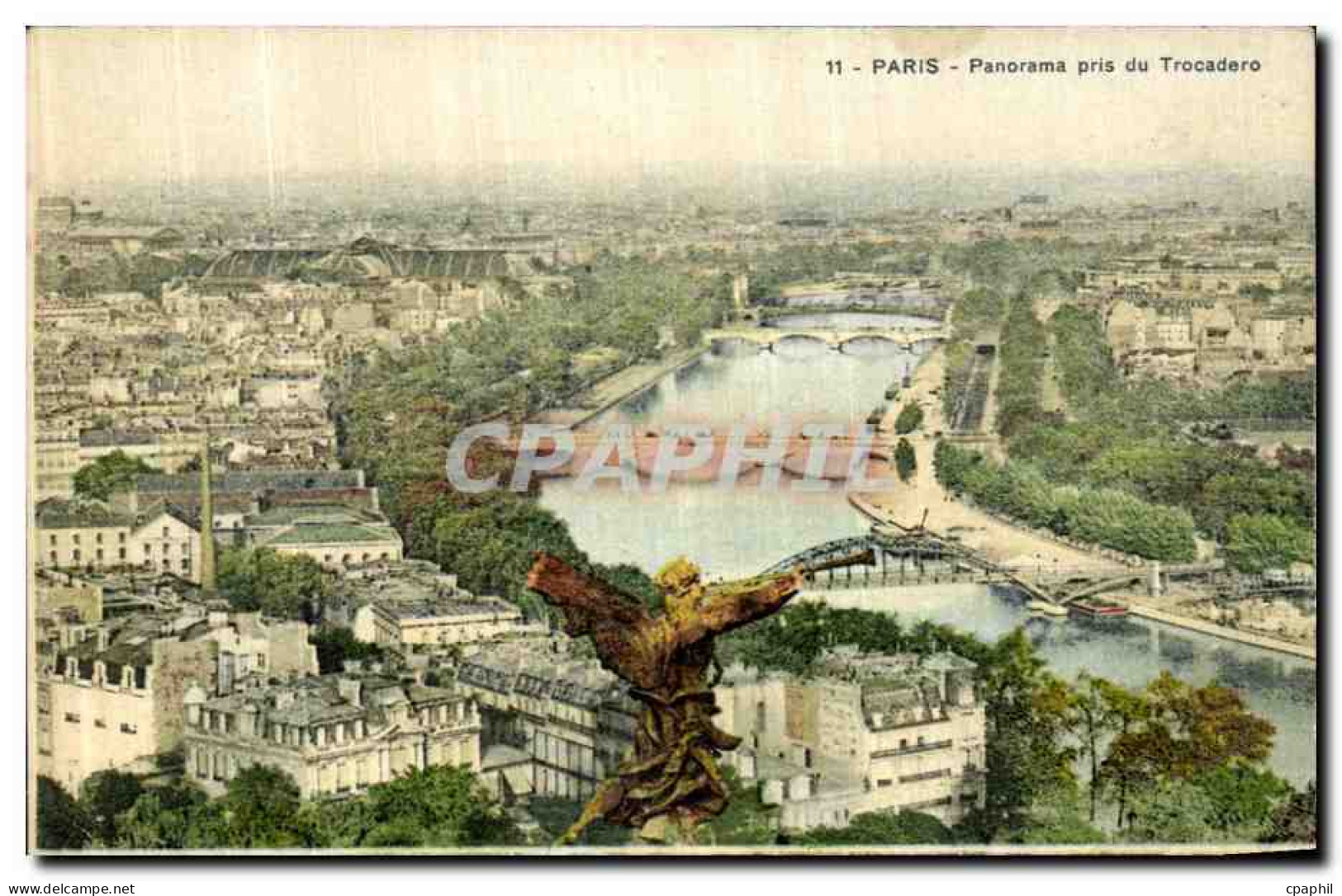 CPA Paris Panorama pris du Trocadero