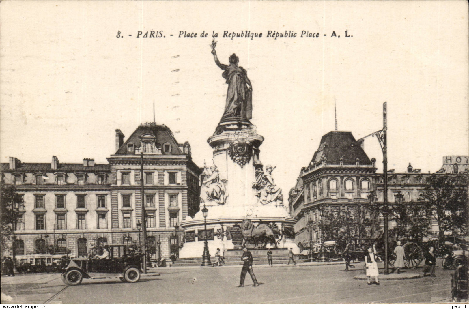CPA Paris Place de la Republique