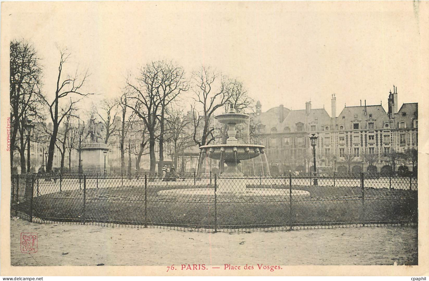 CPA Paris Place des Vosges