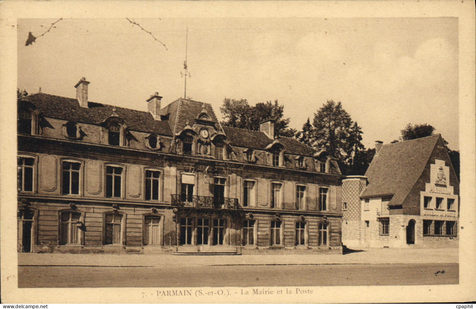 CPA Parmain La Mairie Et La Poste