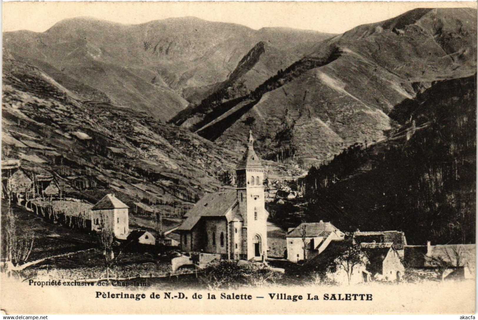 CPA Pélérinage de N.-D. de la SALETTE - Village La SALETTE (433996)