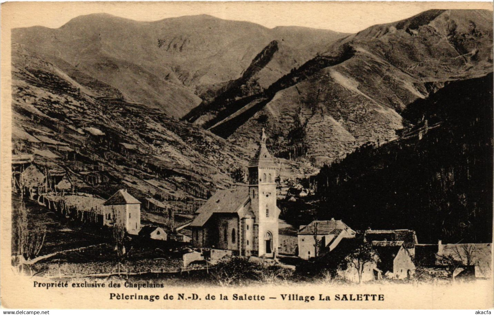 CPA Pélérinage de N-D. de la SALETTE-Vllage La SALETTE (433985)