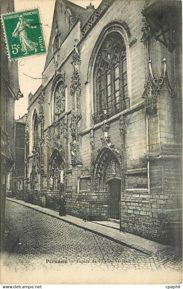 CPA Peronne Facade de l'Eglise