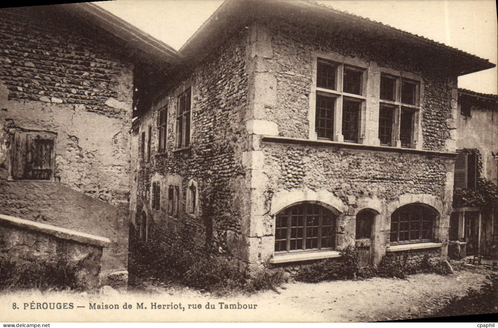 CPA Perouges Maison de Herriot Rue du Tambour